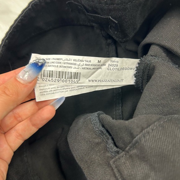 Italian vintage black denim cargo mini skirt size M - Picture 3 of 4